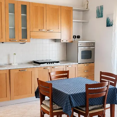 Immobiliare La Rosetana - Residenza La Torta 2 * Roseto Degli Abruzzi